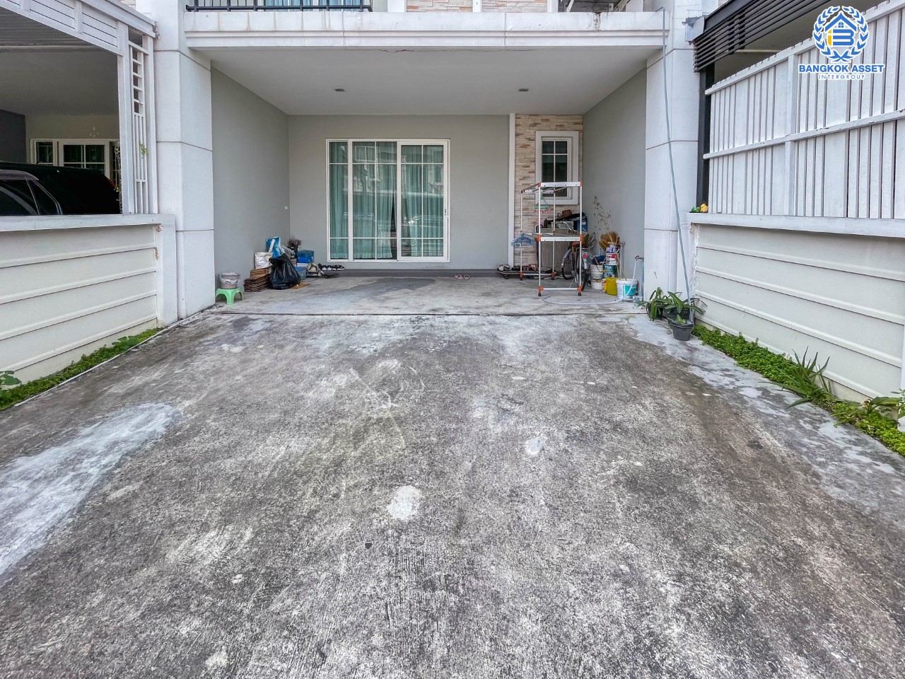 *****ทาวน์เฮ้าส์มือสองนนทบุรี ม.โกลเด้นทาวน์ ปิ่นเกล้า-จรัญสนิทวงศ์ ตอบโจทย์ทุกครอบครัว ด้วยฟังก์ชัน 4 ห้องนอน 3 ห้องน้ำ 2 ที่จอดรถ เนื้อที่ 24.1 ตร.ว. พร้อมห้องเอนกประสงค์ชั้นล่าง เดินทางสะดวกบนทำเลดีที่สุด เข้า-ออกหลายเส้นทาง ใกล้ จุดขึ้นทางด่วน ศรีรัช, สายรถไฟฟ้าสถานีบางบำหรุ และสถานีบางอ้อ